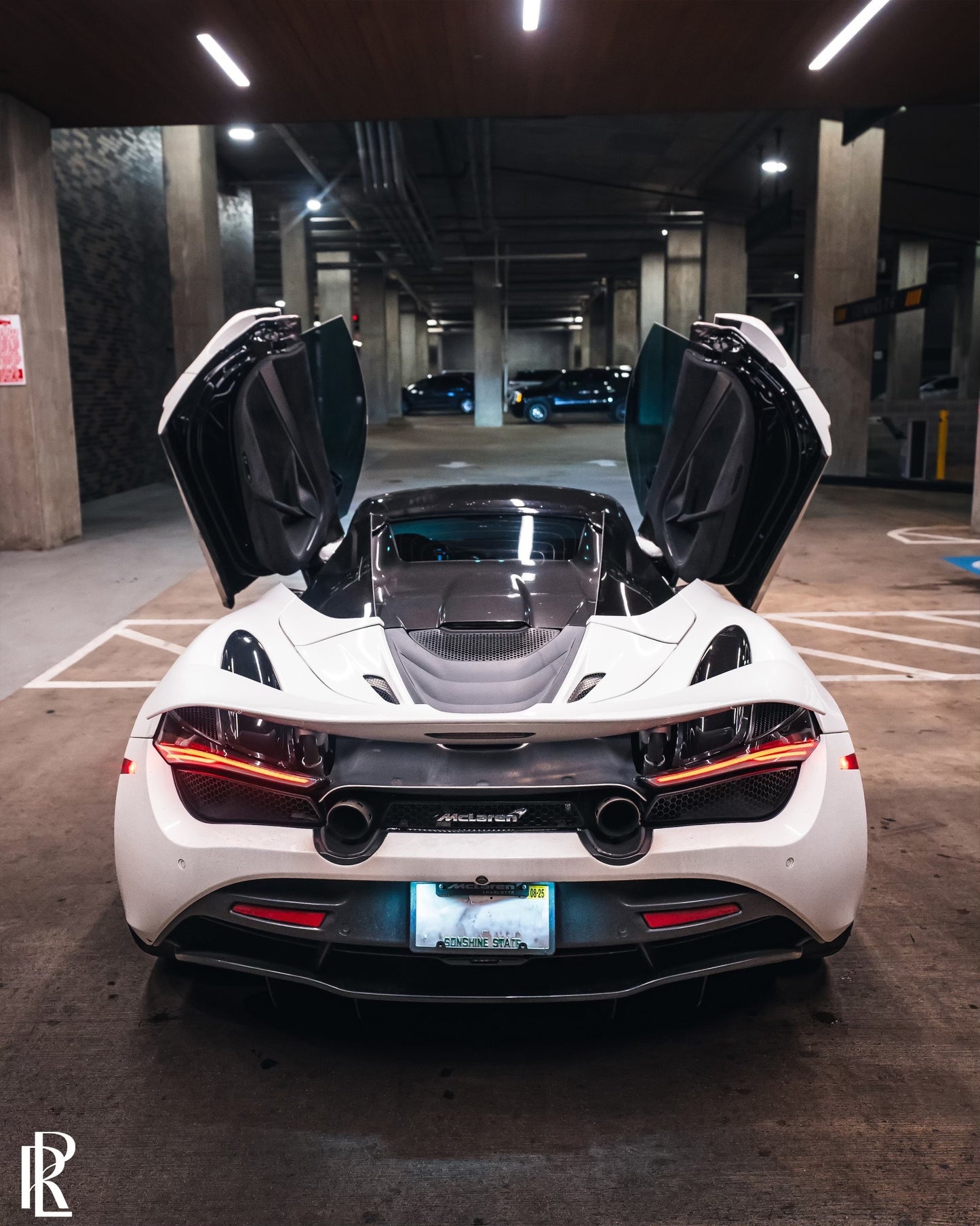 Mclaren 720s Spider - Picton Luxury Rentals